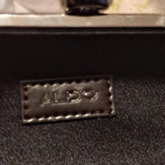 ( SOLD ) Brown Y2K Aldo handbag - Picture 3 of 3